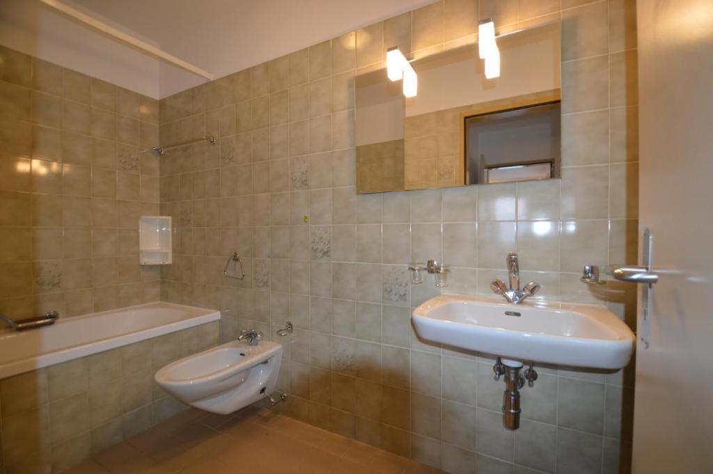 The View Cademario Lake Lugano Apartment With Private Parking & Self Check-In エクステリア 写真